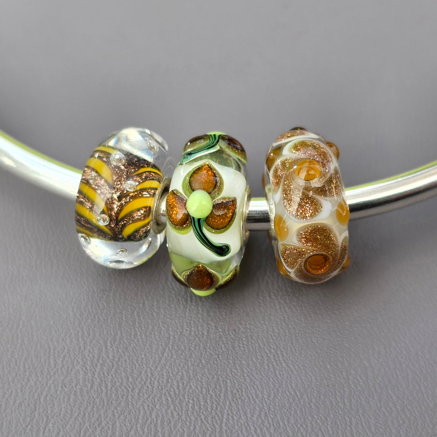 Golden Trillium Trio