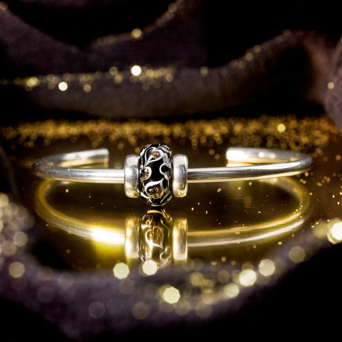 Shimmering Love Bead