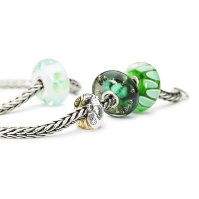 Ice Blue Flower Bead