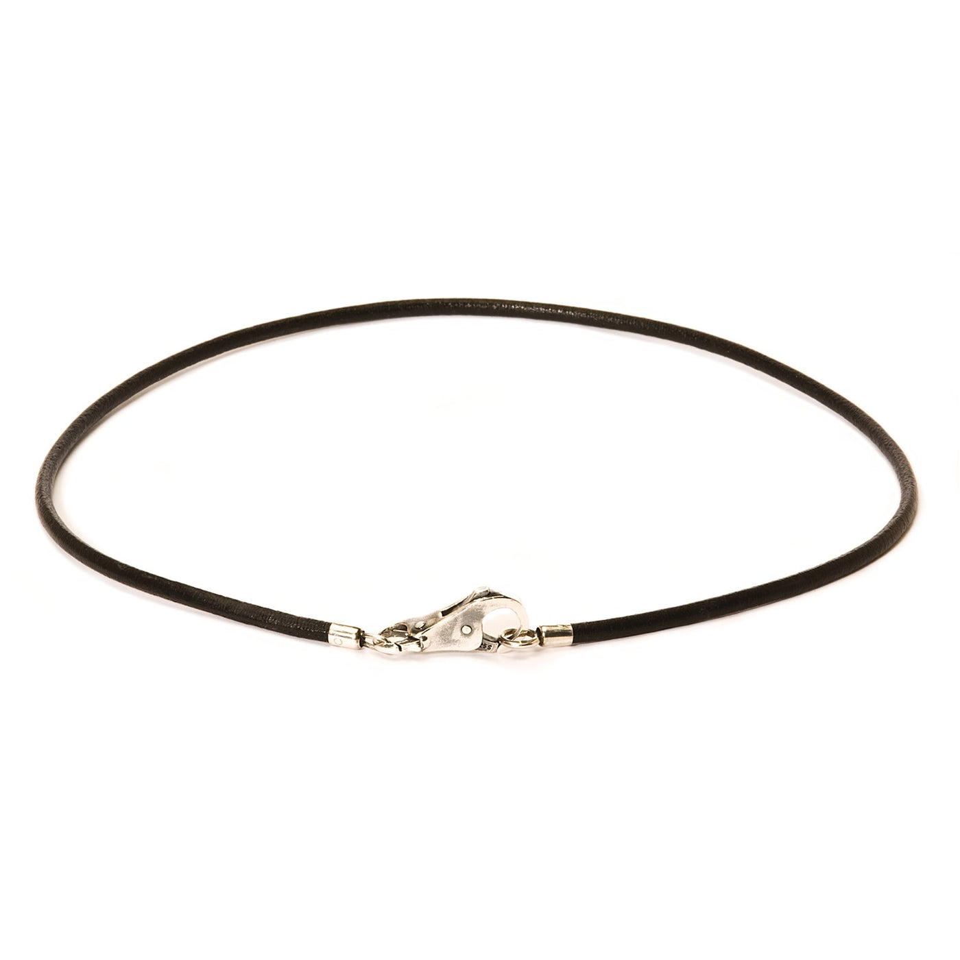 Black leather necklace, suitable for adding beads or pendants for personalization. The clasp is not included.