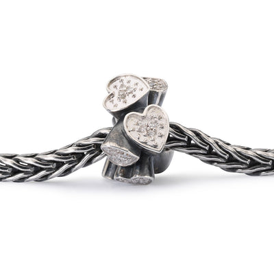 Blooming Hearts Bead